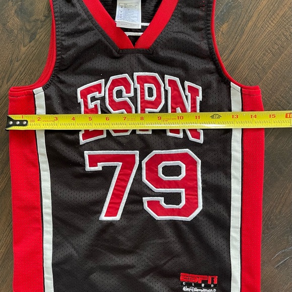 ESPN Basketball Red Black Embroidered Youth Jersey Size Medium - Picture 6 of 7